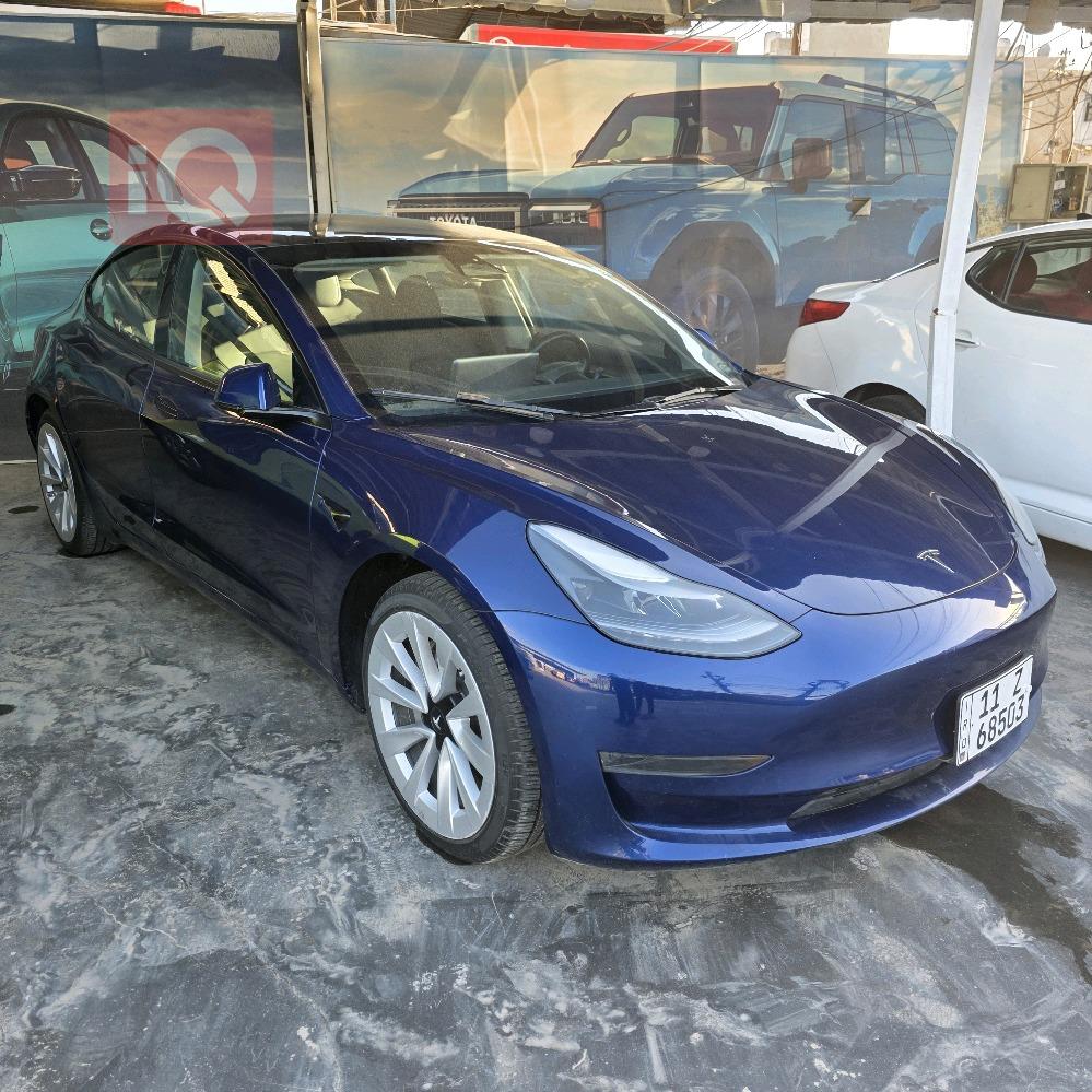 تسلا موديل 3